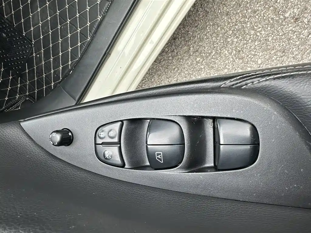 Nissan Tiida 2021 — фото 13