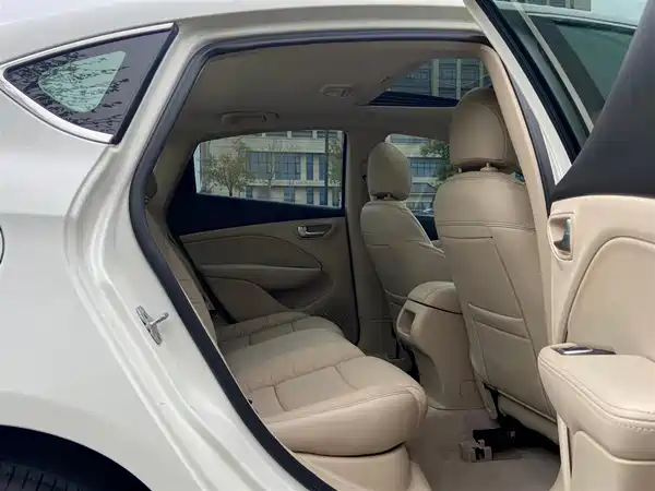 Fiat Viaggio 2014