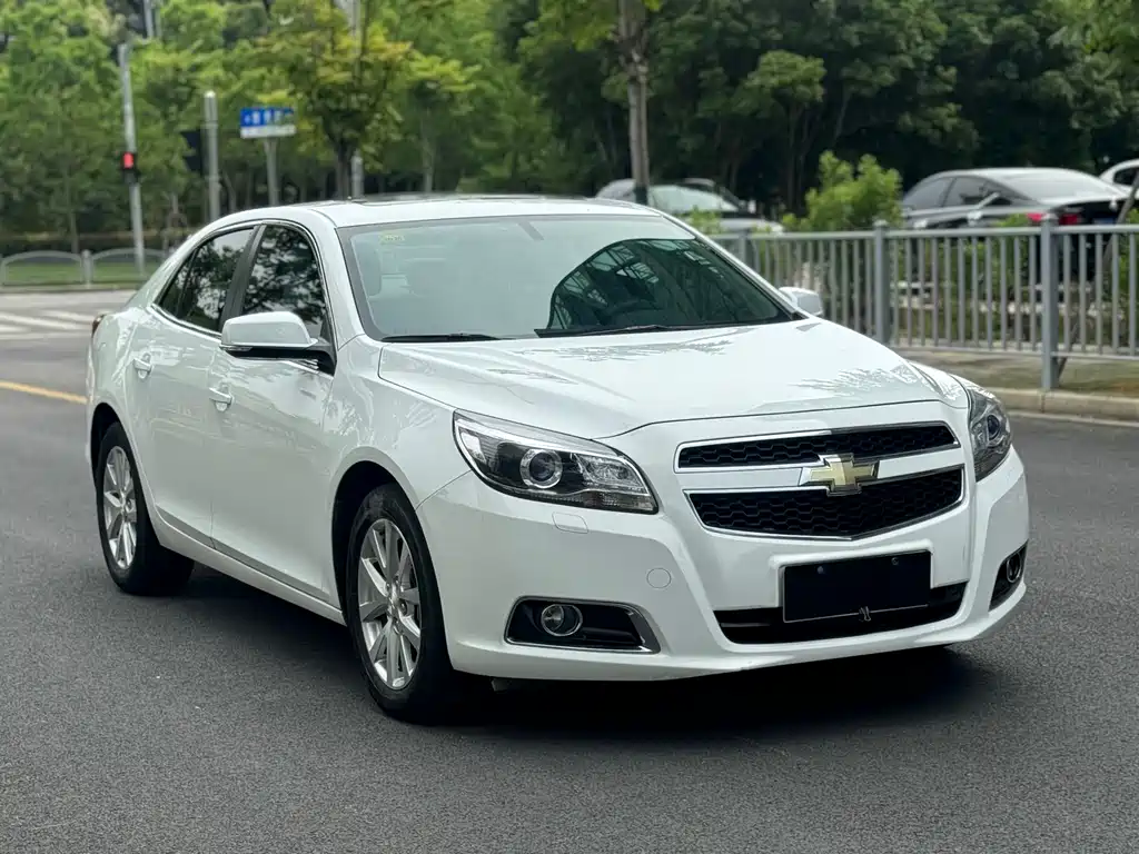Chevrolet Malibu 2013 — фото 3