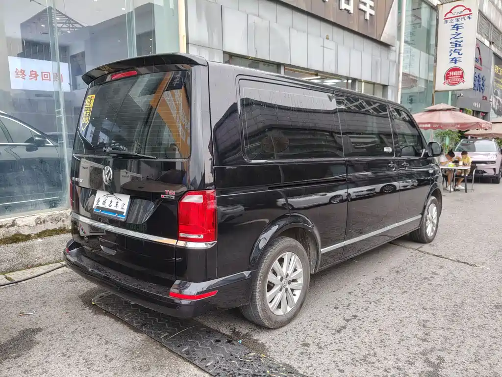 Volkswagen Caravelle 2017