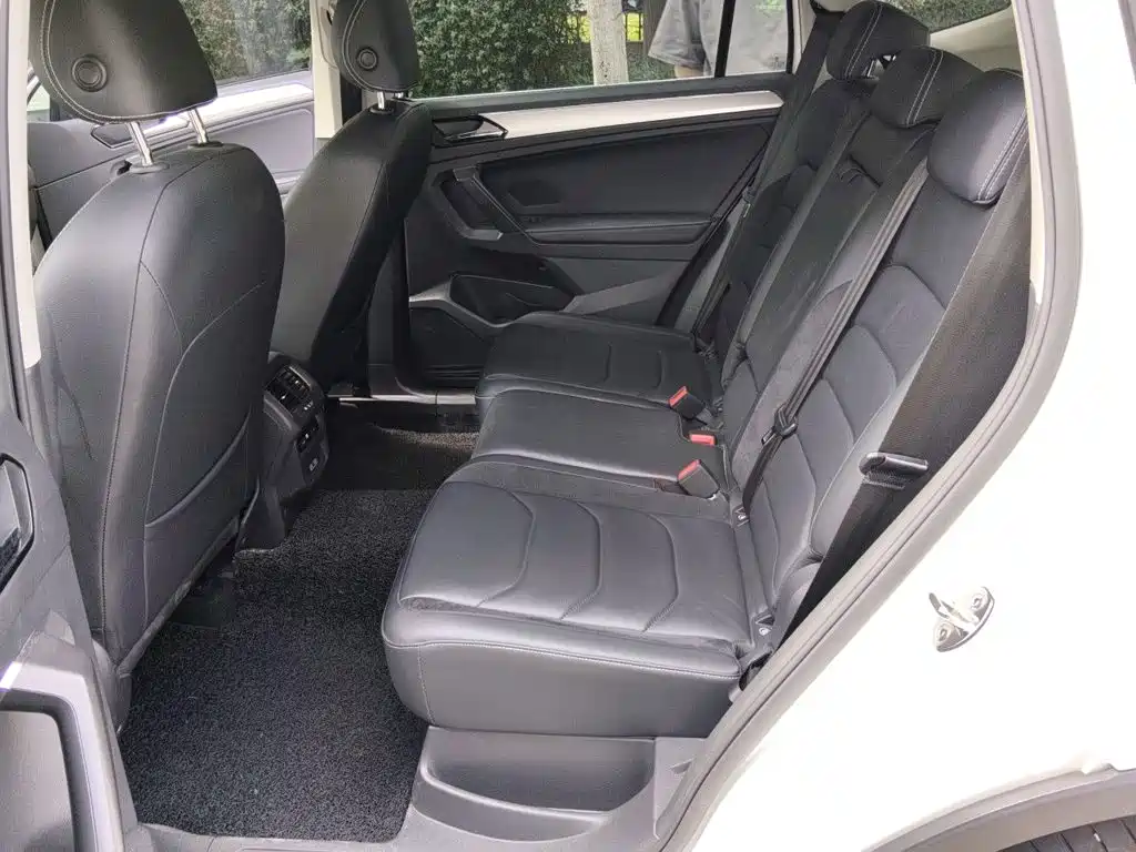 Volkswagen Tiguan L 2017 — фото 15