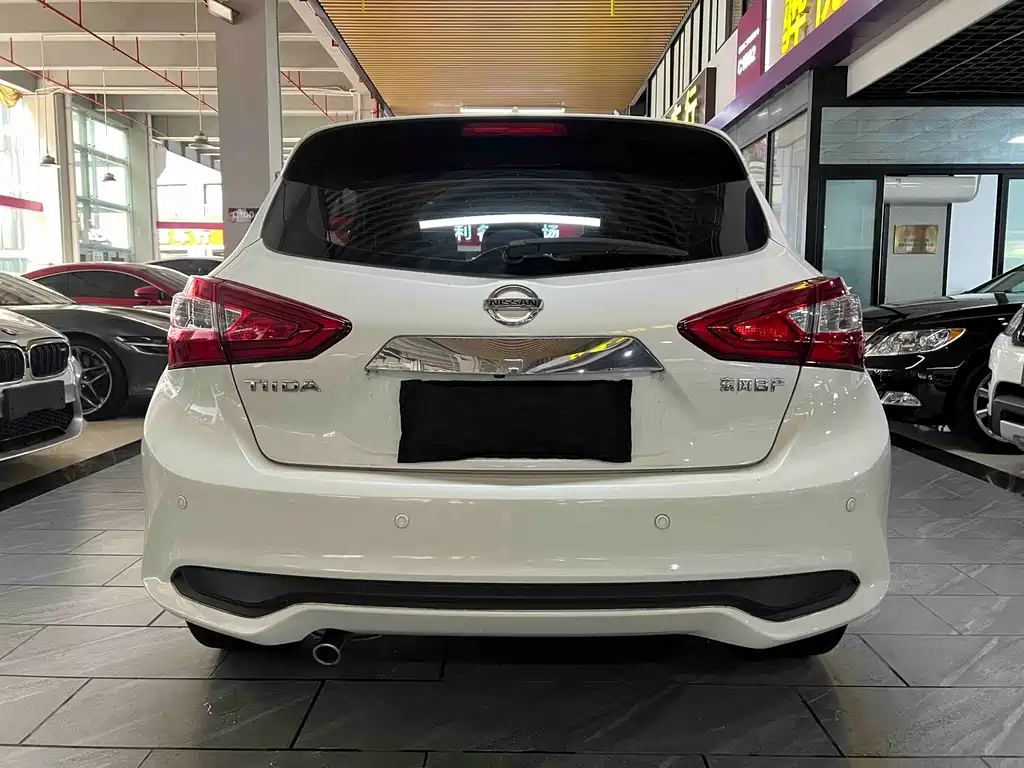 Nissan Tiida 2022