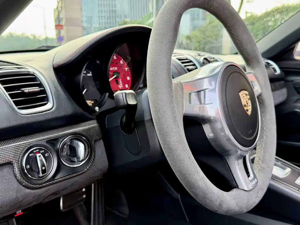 Porsche Boxster 2015 — фото 23