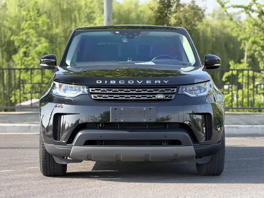 Land Rover Discovery 2019