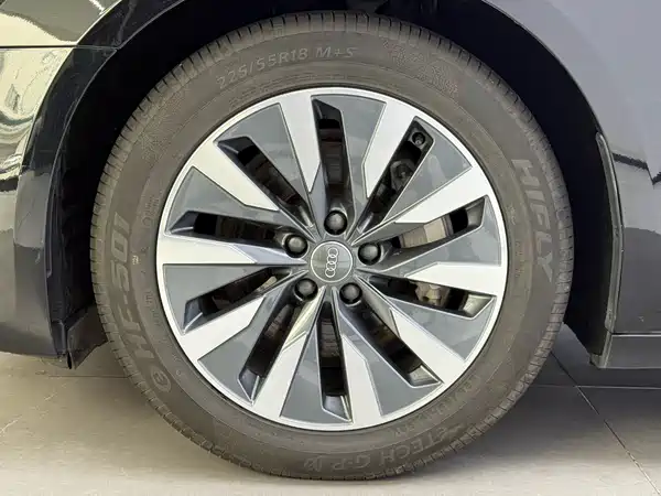 Audi A6L 2020