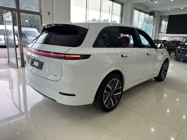 Li Auto L7 2024