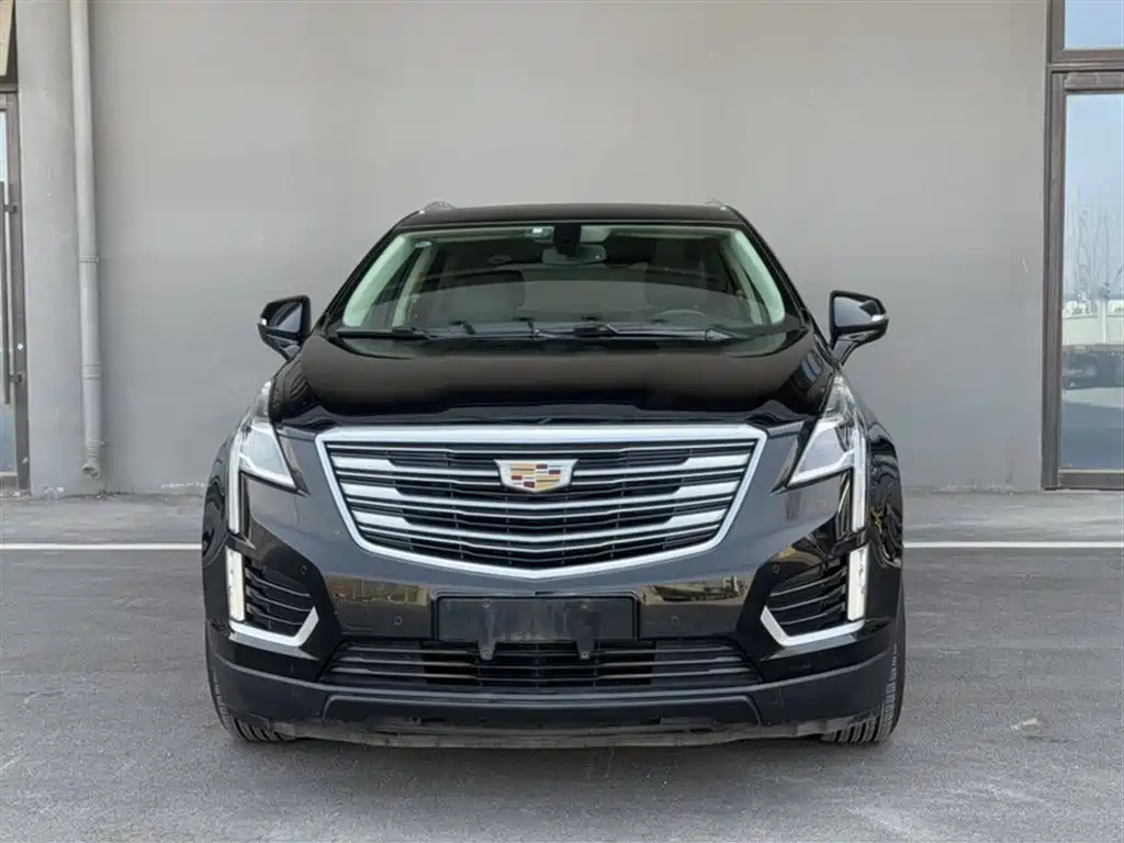 Cadillac XT5 2016 — фото 22