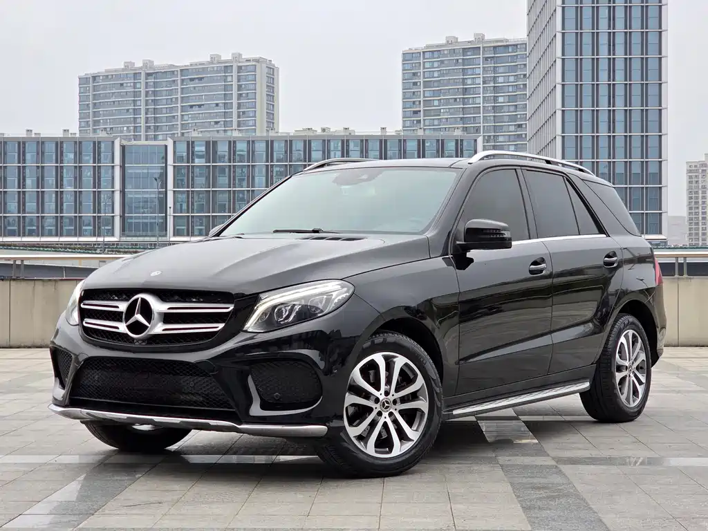 Mercedes-Benz GLE 2018 — фото 1