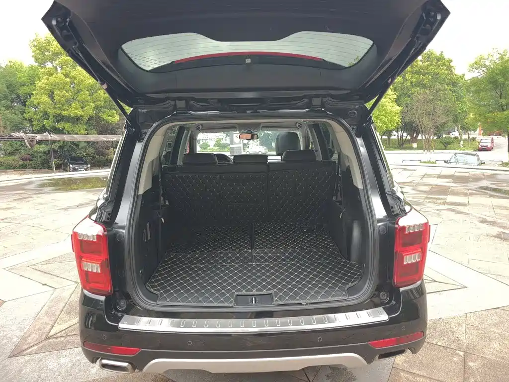 GAC Motor Trumpchi GS8 2018 — фото 19