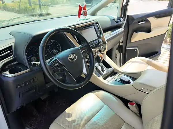 Toyota Alphard 2018
