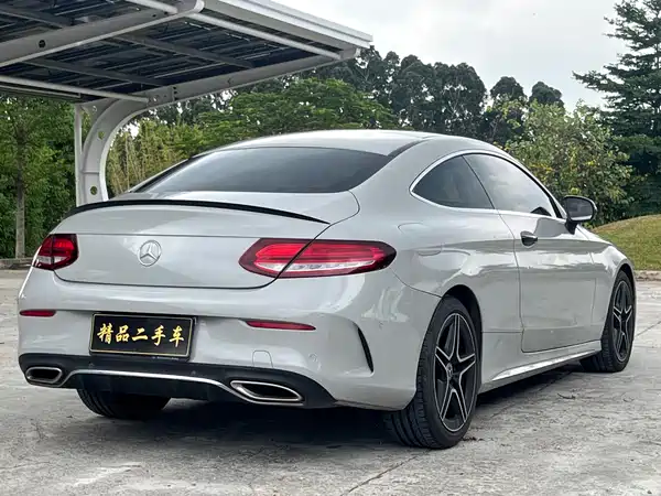 Mercedes-Benz C-Class 2019