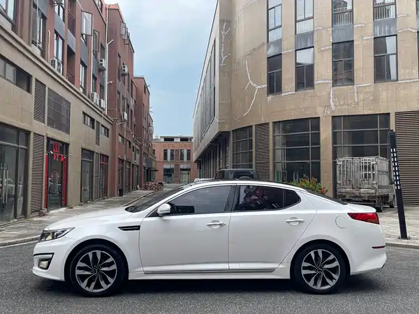 Kia K5 2015
