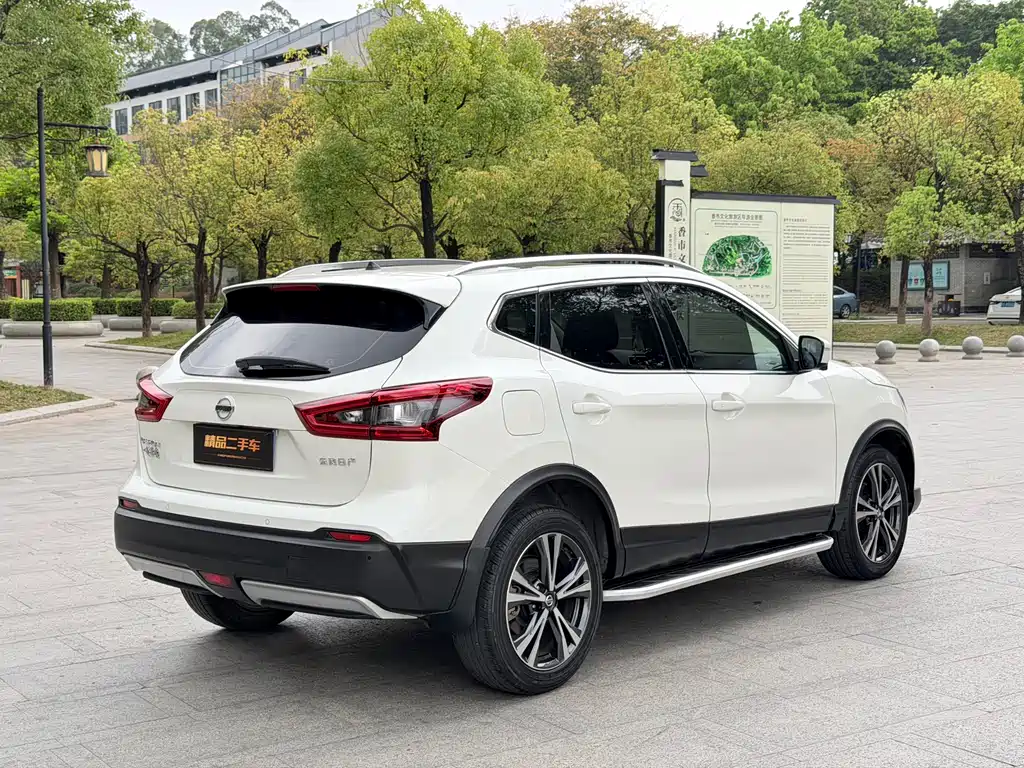Nissan Qashqai 2023 — фото 10