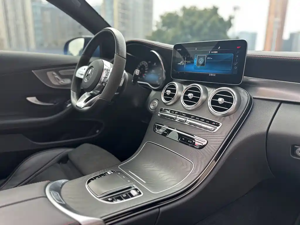 Mercedes-Benz C-Class 2023 — фото 7