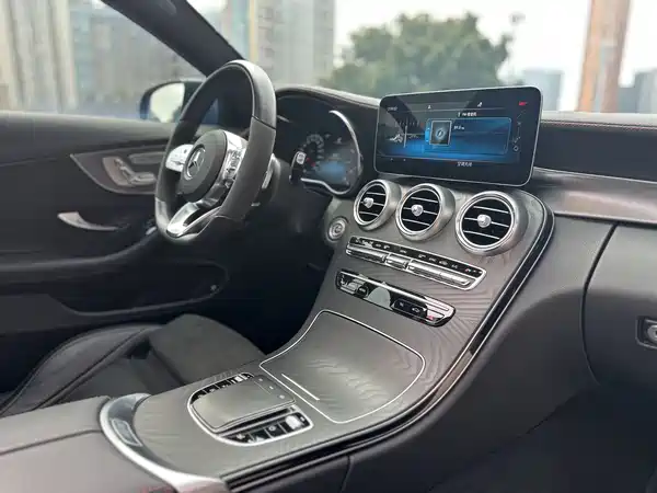 Mercedes-Benz C-Class 2022