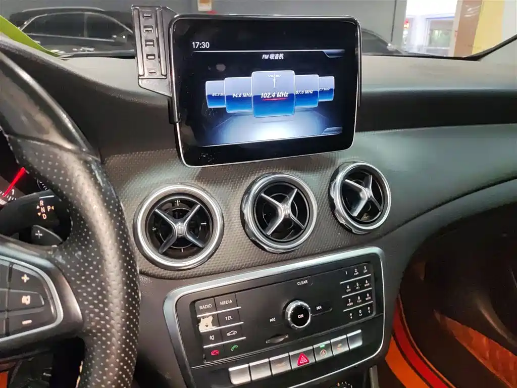 Mercedes-Benz GLA 2019 — фото 13