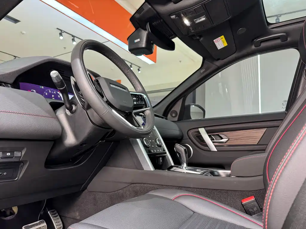 Land Rover Discovery Sport 2022 — фото 16