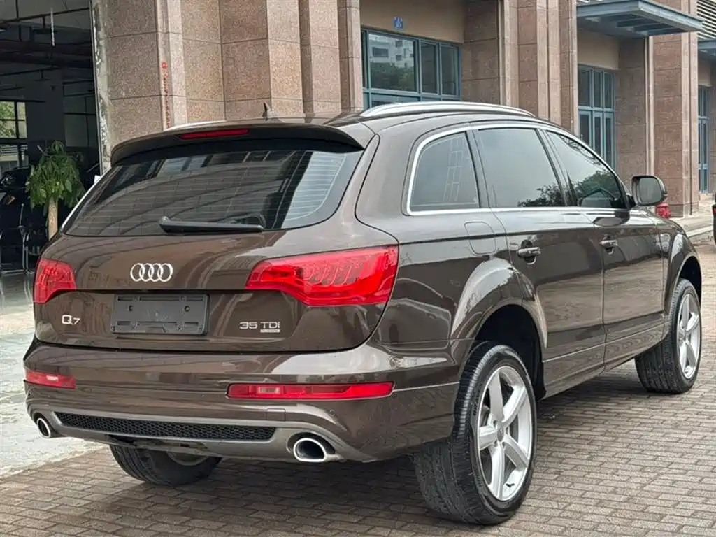 Audi Q7 2014 — фото 4