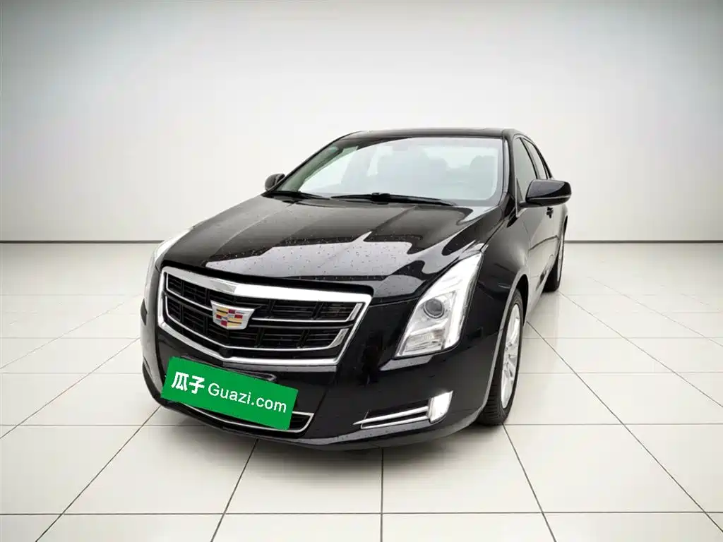 Cadillac XTS 2017 — фото 1