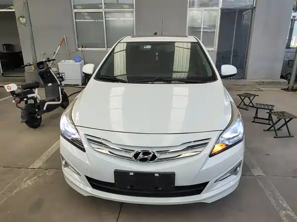 Hyundai Rui Yi 2014