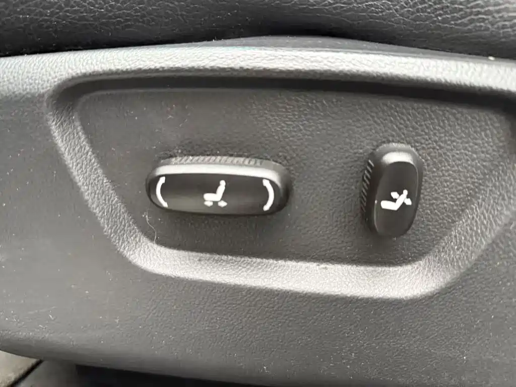 Chevrolet Captiva 2014 — фото 16