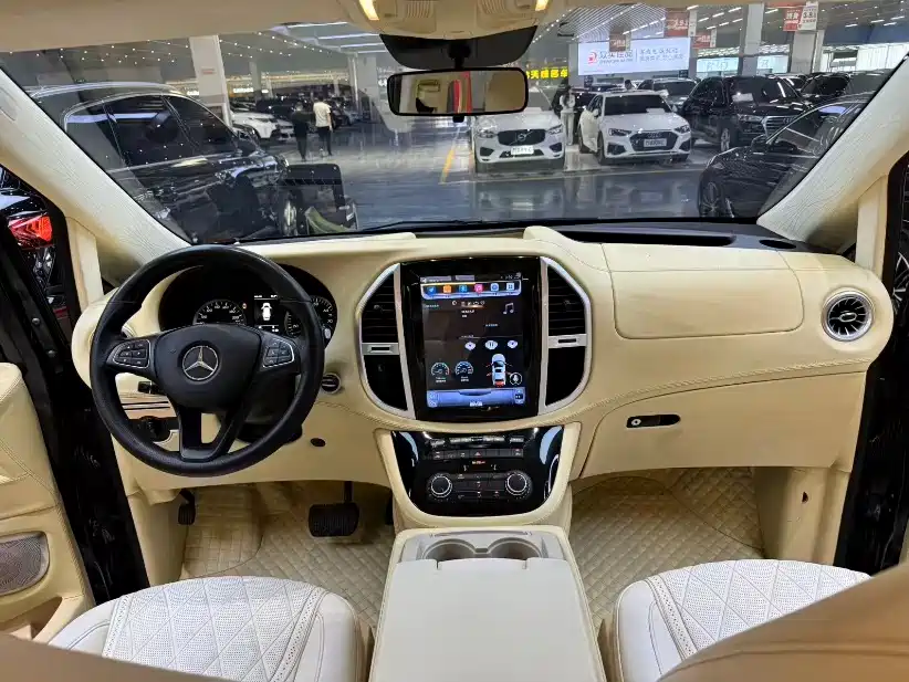 Mercedes-Benz Vito 2019 — фото 27