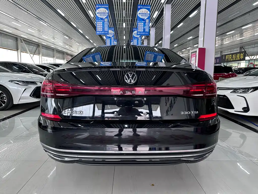 Volkswagen Passat 2022