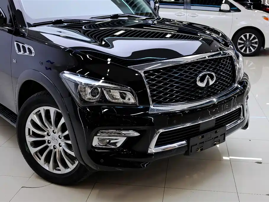 Infiniti QX80 2017 — фото 10