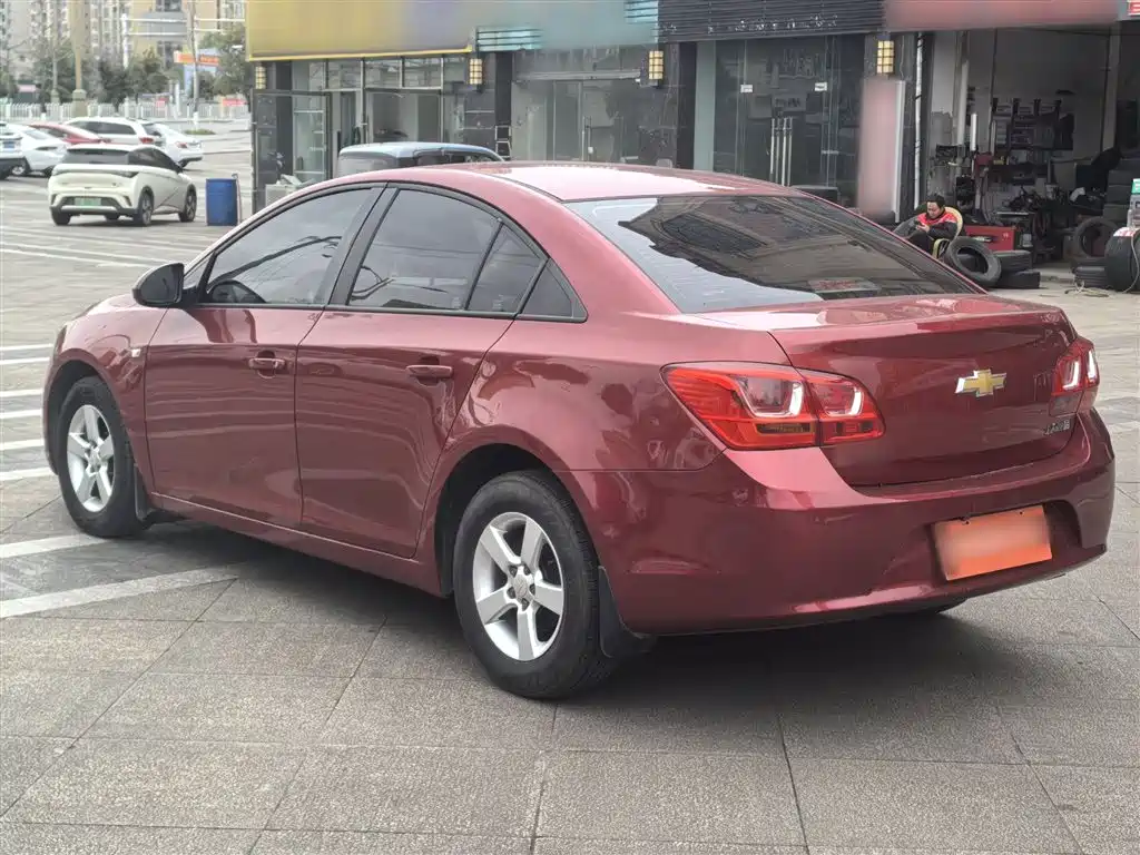 Chevrolet Cruze 2016 — фото 24