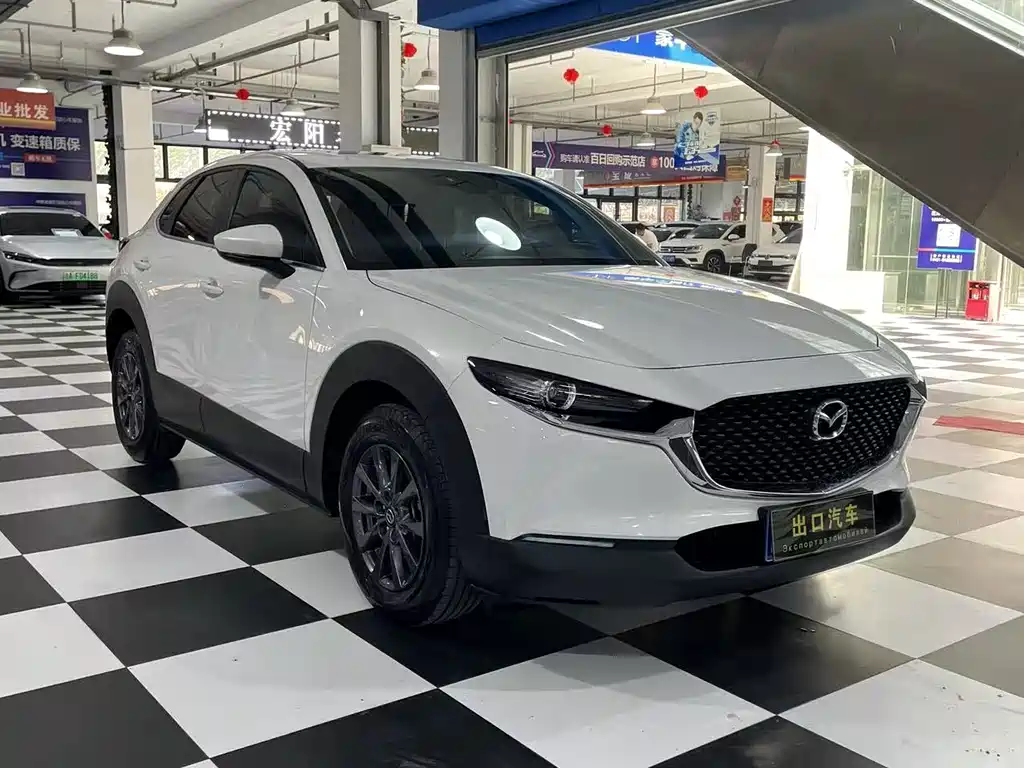 Mazda CX-30 2022 — фото 3