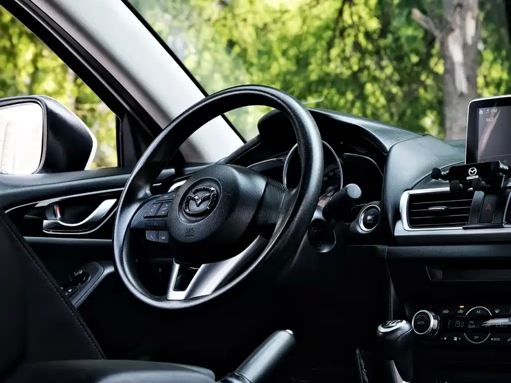 Mazda 3 Angkesela 2016