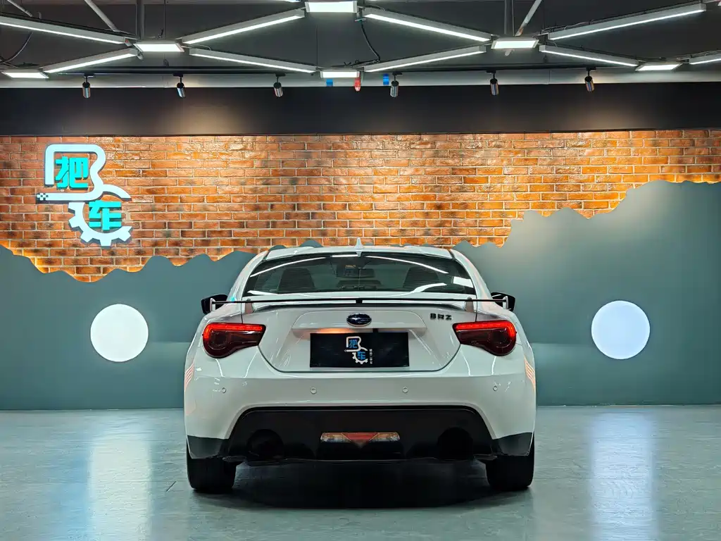 Subaru BRZ 2019 — фото 9