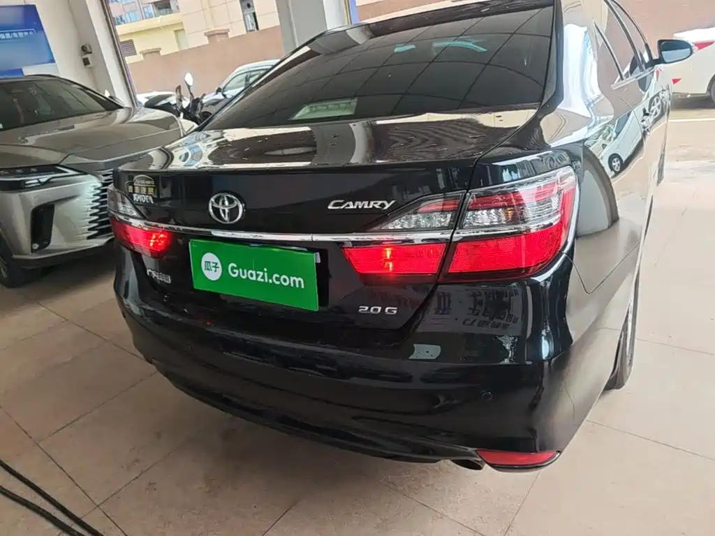 Toyota Camry 2017