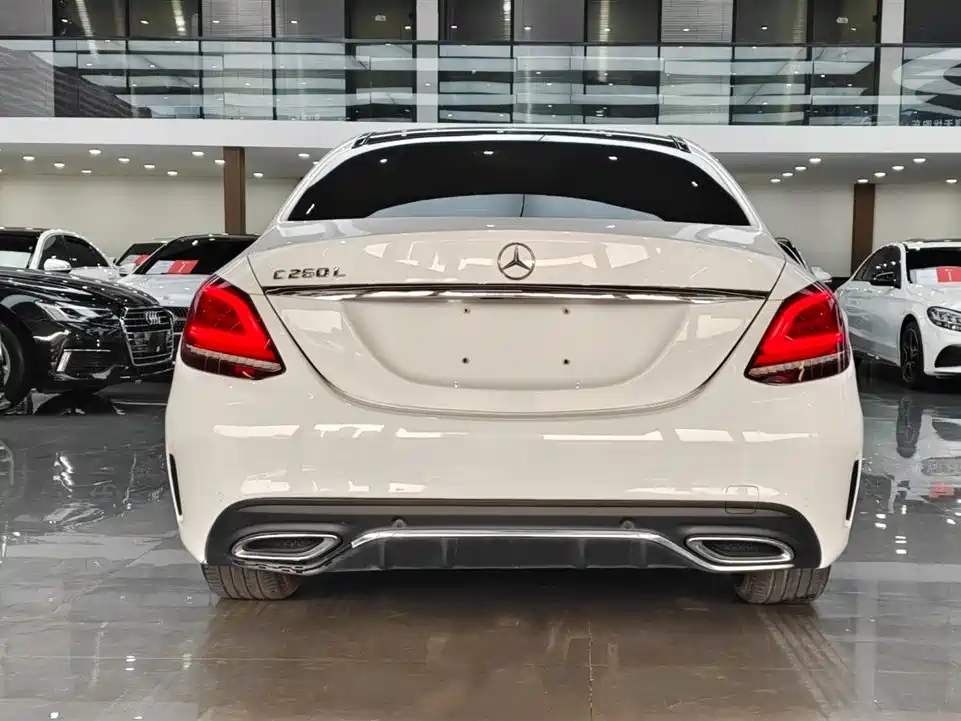 Mercedes-Benz C-Class 2019 — фото 8