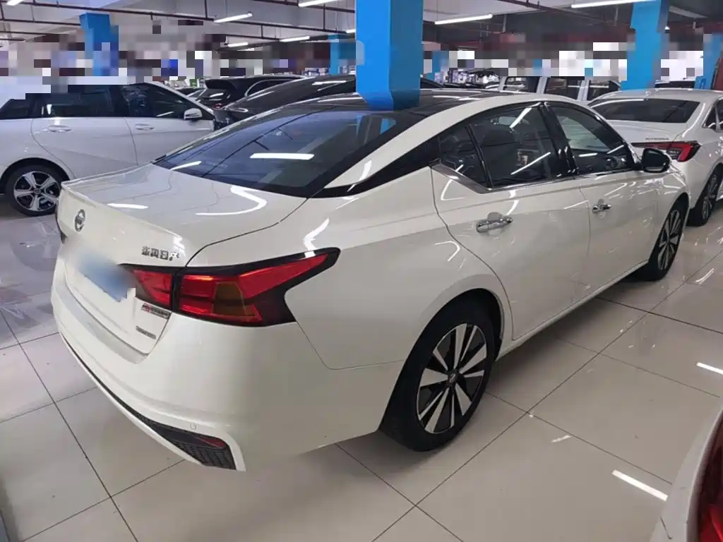 Nissan Teana 2021