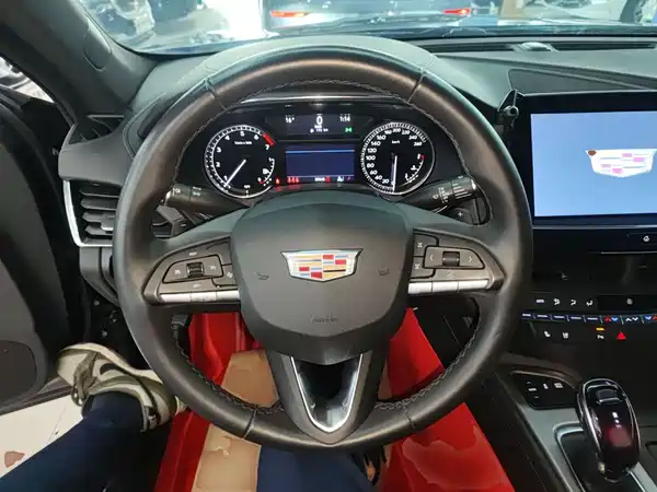 Cadillac CT5 2022
