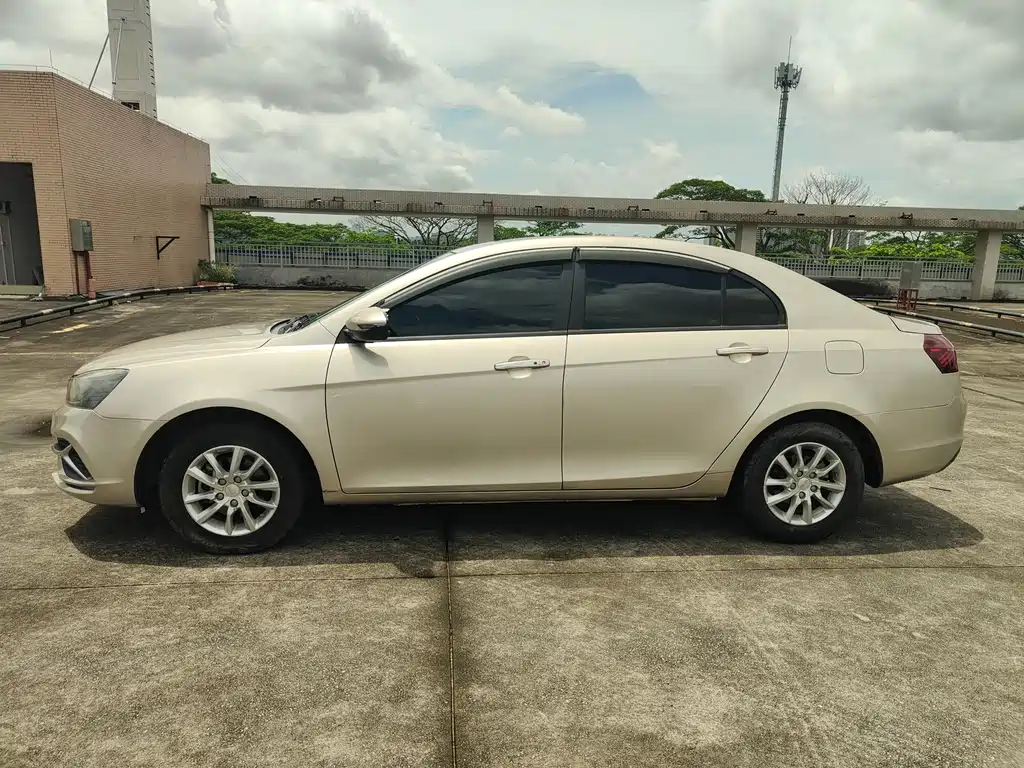Geely Emgrand 2020