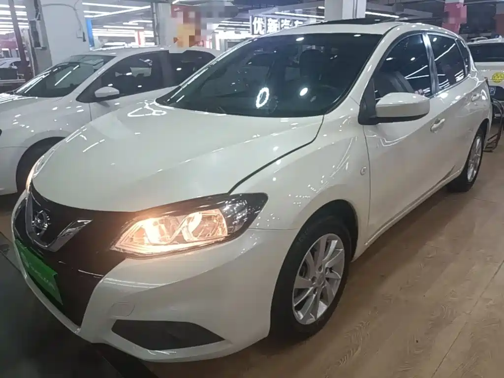 Nissan Tiida 2018