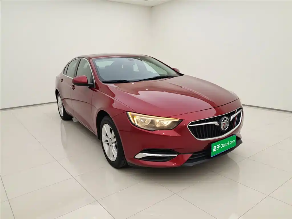 Buick Regal 2018 — фото 22