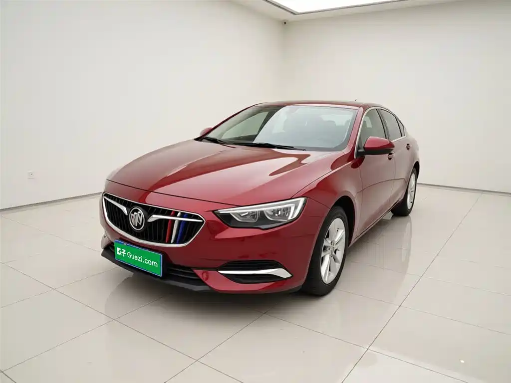 Buick Regal 2018 — фото 2
