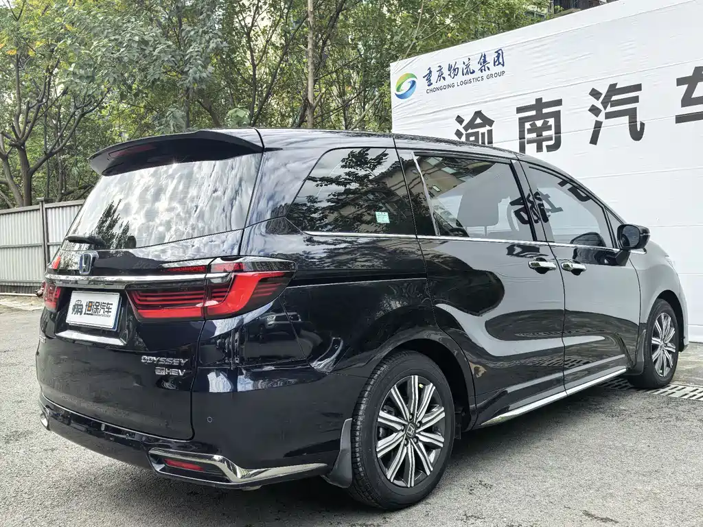 Honda Odyssey 2023 — фото 30