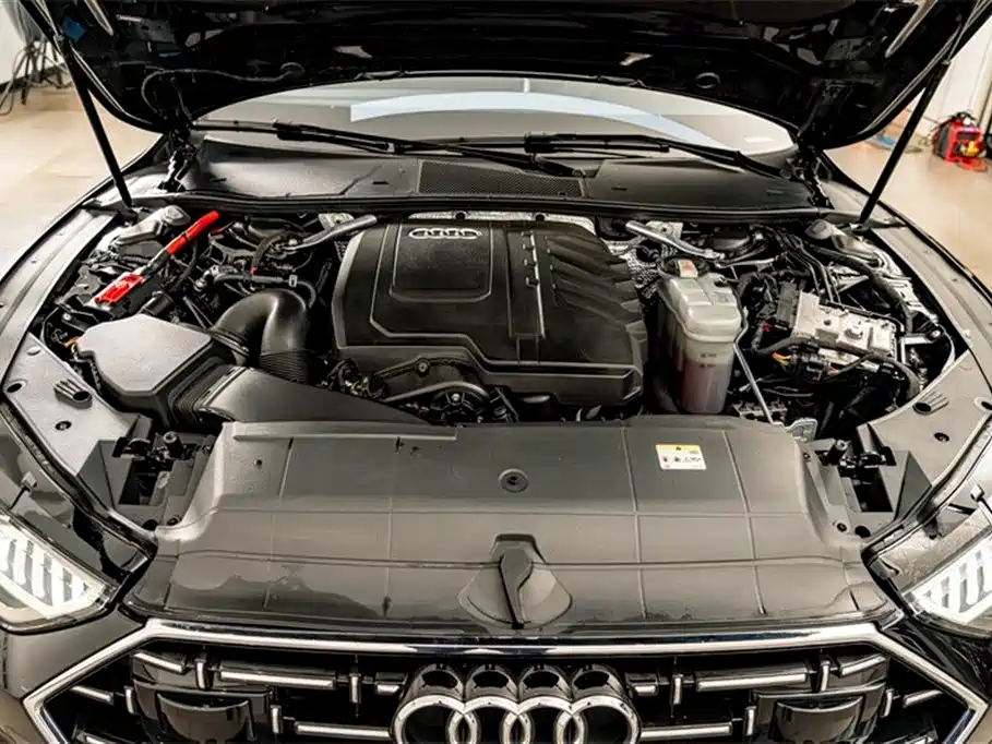 Audi A7L 2024 — фото 24