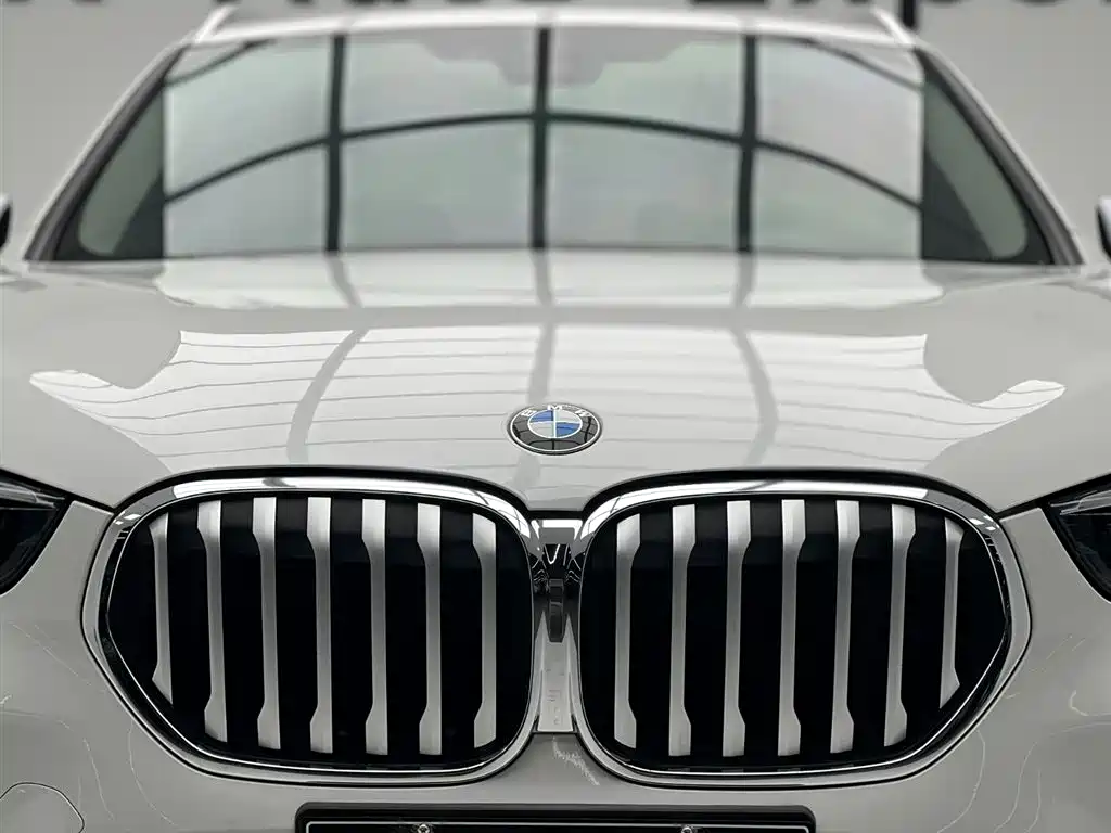 BMW X1 2022 — фото 5