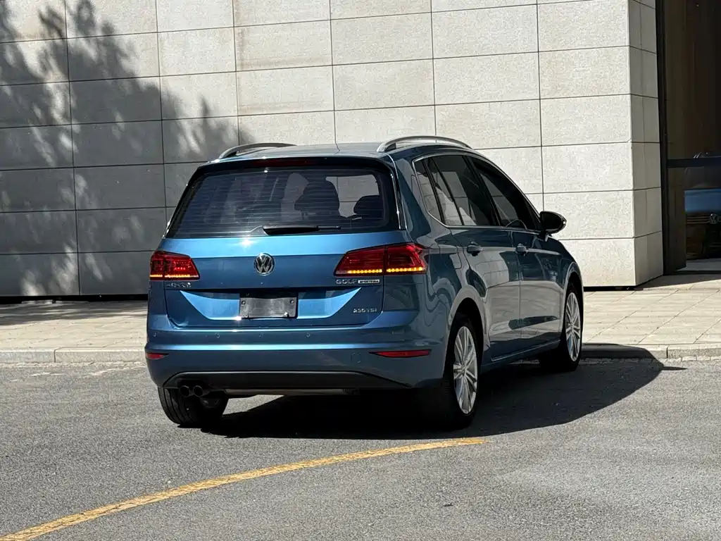 Volkswagen Golf Sportsvan 2018 — фото 20