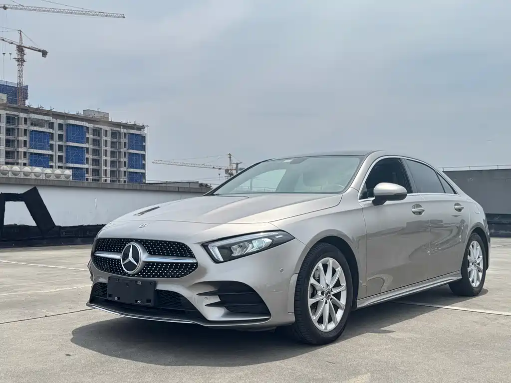 Mercedes-Benz A-Class 2021 — фото 1