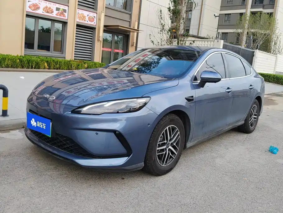BYD Seal 05 DM-i 2025 — фото 1