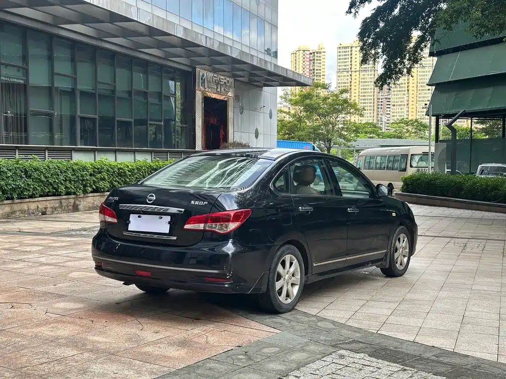 Nissan Sylphy 2014 — фото 13
