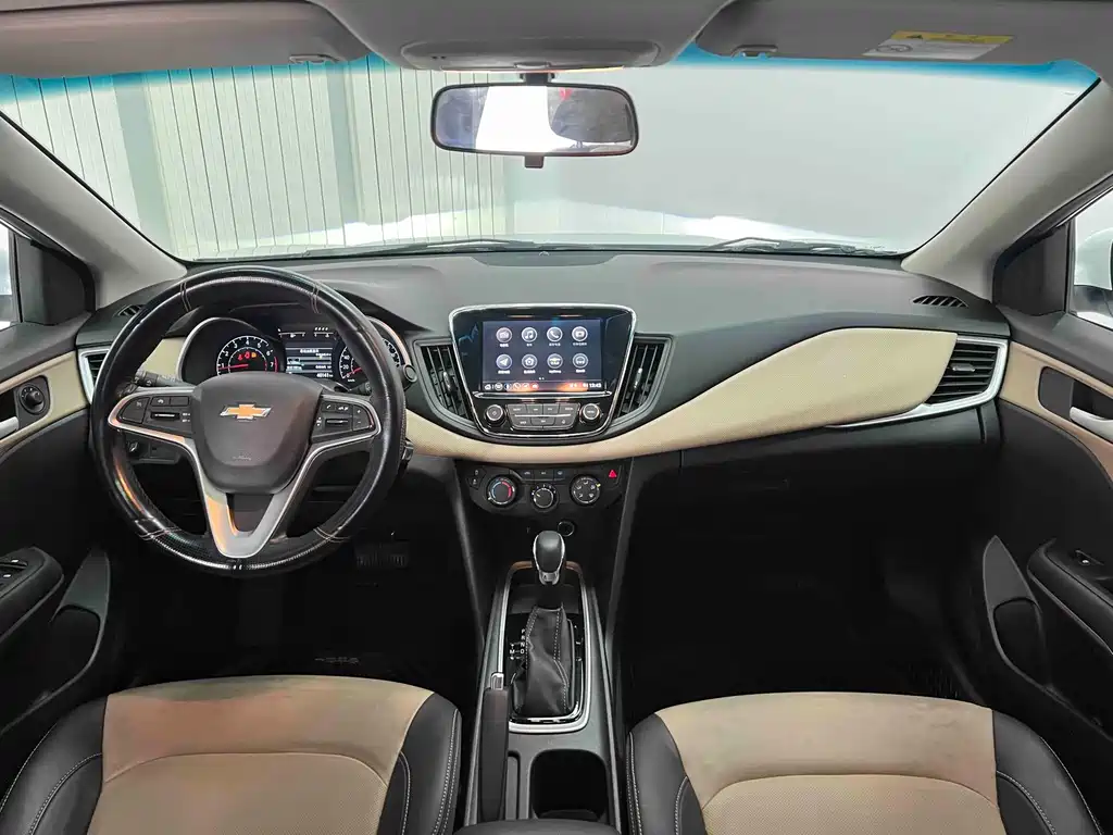 Chevrolet Cruze 2022 — фото 16