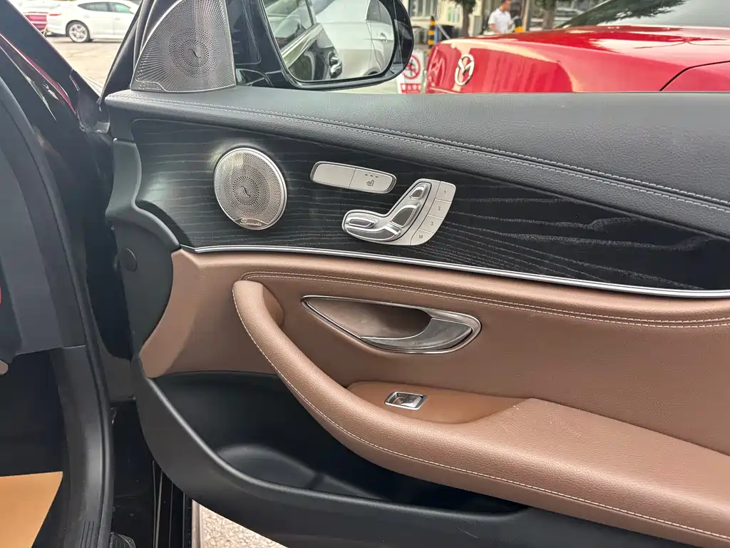 Mercedes-Benz E-Class 2018