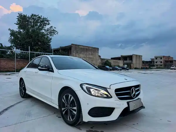 Mercedes-Benz C-Class 2018